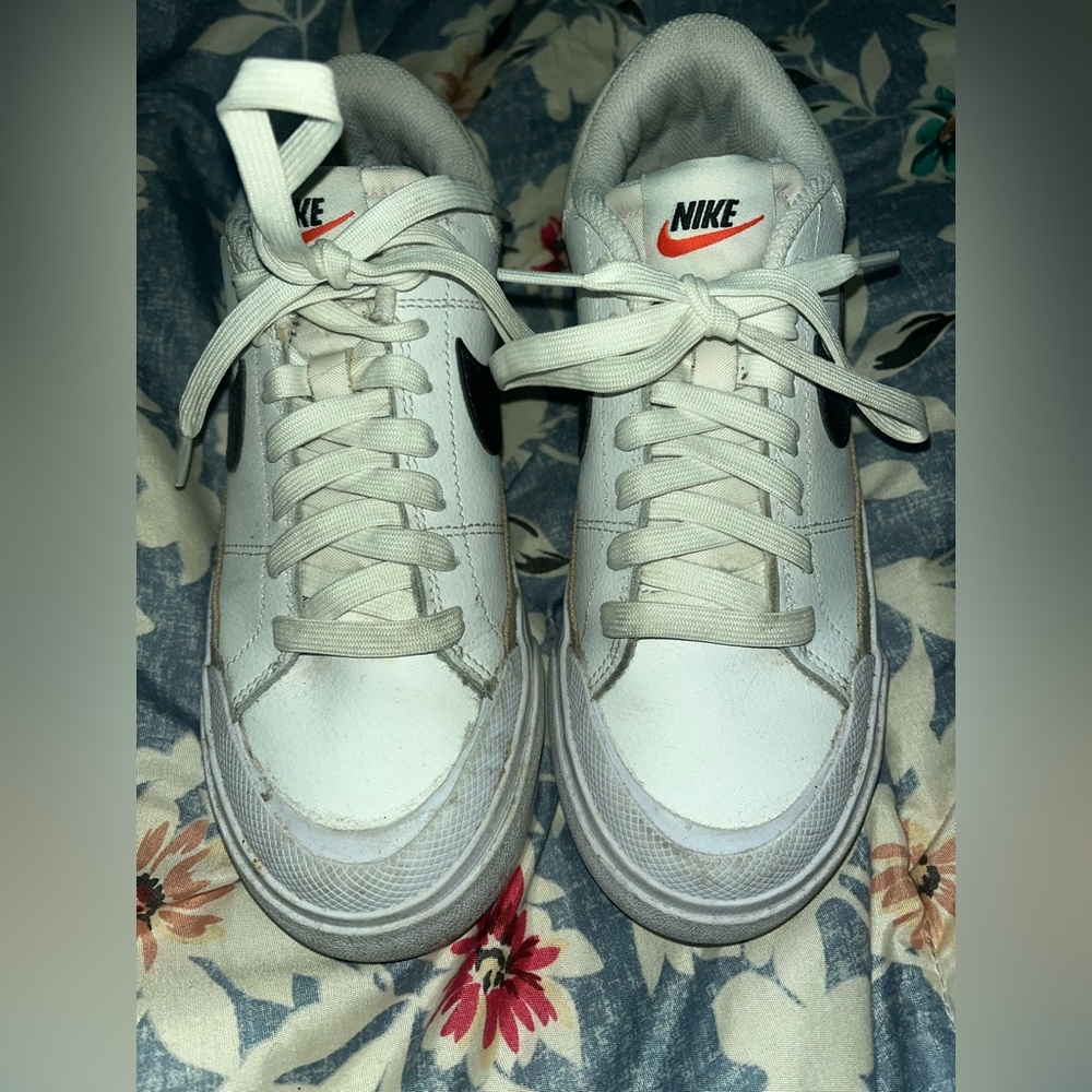 White and Black Nike Platform Sneakers - Picture 4 of 5